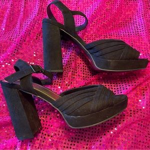 EUC Worthington Platform Heels